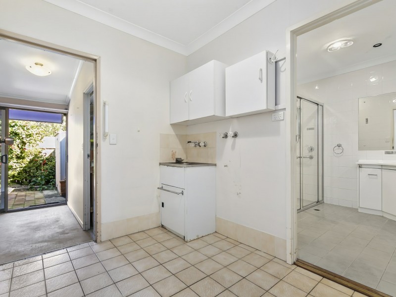 2/1 Sixth Avenue, Woorim QLD 4507