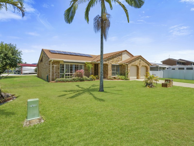 52 Wattle Avenue, Bongaree QLD 4507