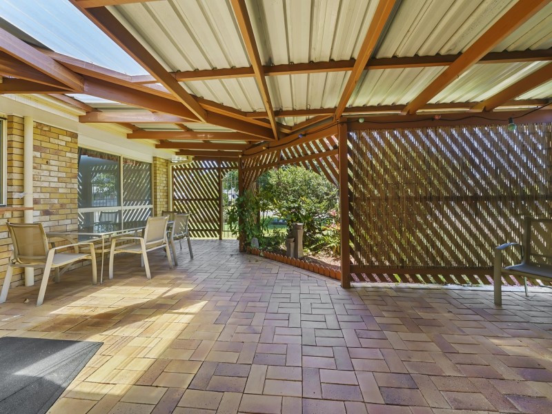 52 Wattle Avenue, Bongaree QLD 4507