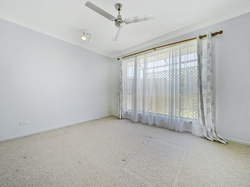 52 Wattle Avenue, Bongaree QLD 4507