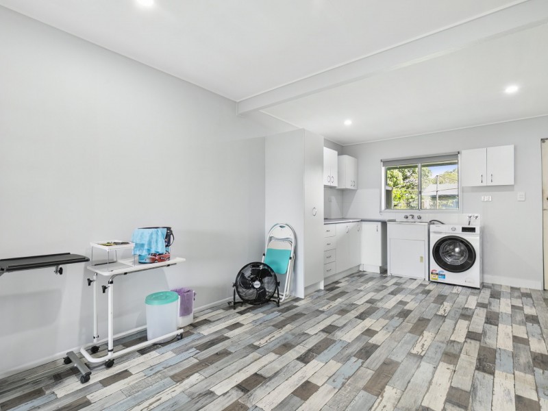 16 Gidya Avenue, Bongaree QLD 4507