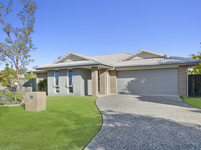 1 Riceflower Court, Ningi QLD 4511