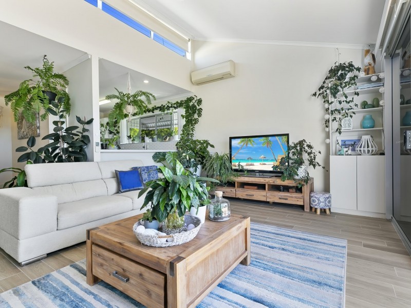 8A/16 Spinnaker Drive, Sandstone Point QLD 4511