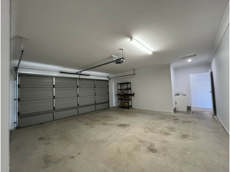17 Newell Street, Ningi QLD 4511