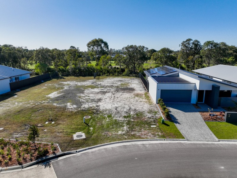 1 Kennedia Court, Banksia Beach QLD 4507