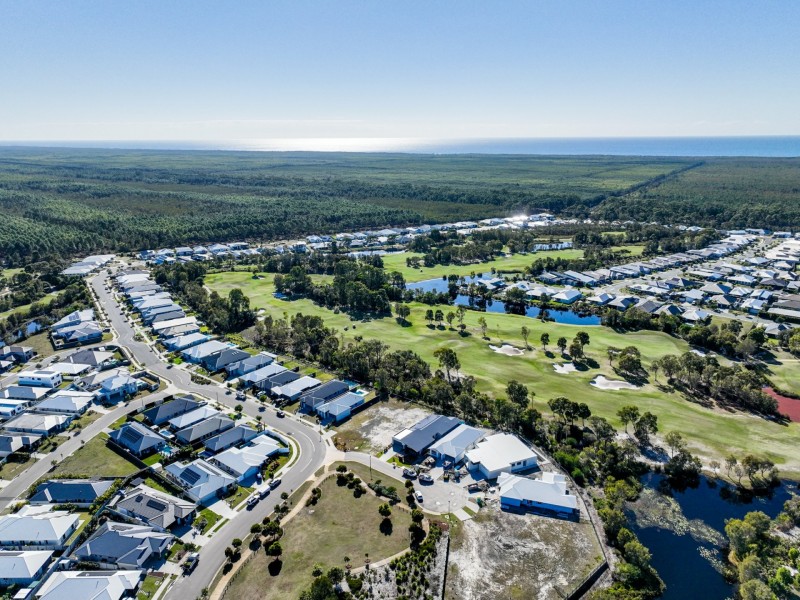 1 Kennedia Court, Banksia Beach QLD 4507