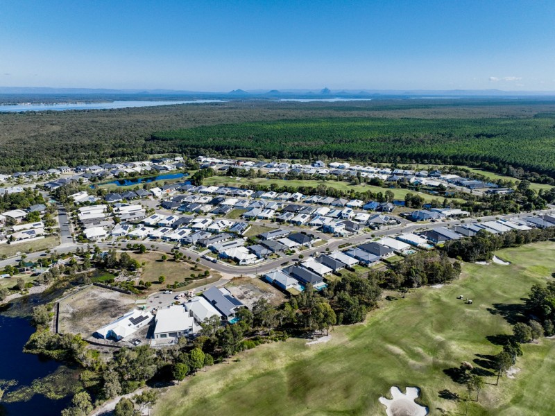 1 Kennedia Court, Banksia Beach QLD 4507