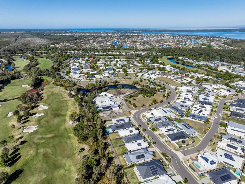 1 Kennedia Court, Banksia Beach QLD 4507