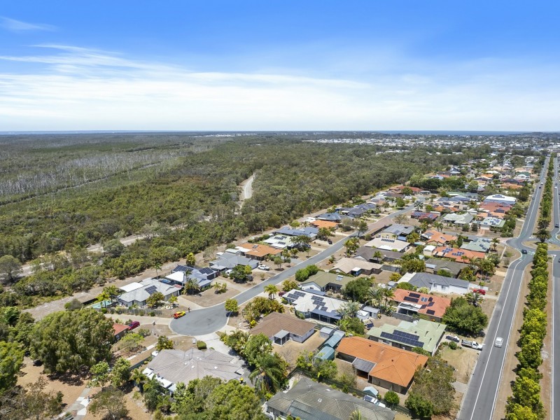 19 Winch Court, Banksia Beach QLD 4507