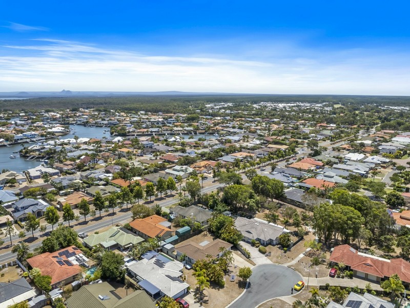 19 Winch Court, Banksia Beach QLD 4507