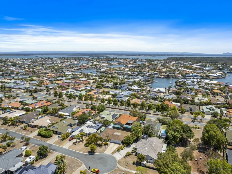 19 Winch Court, Banksia Beach QLD 4507