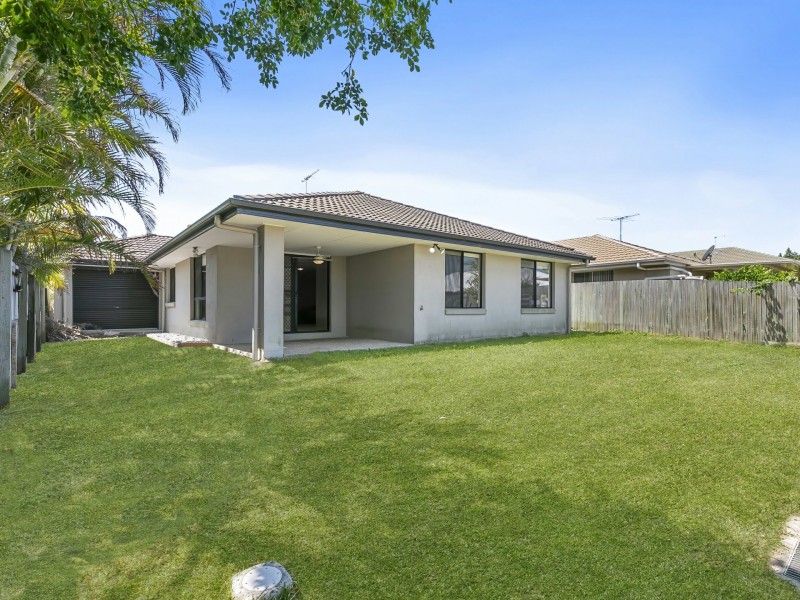 23 Corrimal Place, Sandstone Point QLD 4511