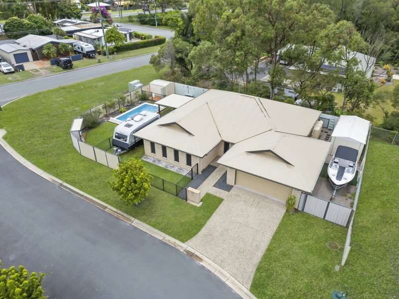 1 Sinclair Place, Ningi QLD 4511