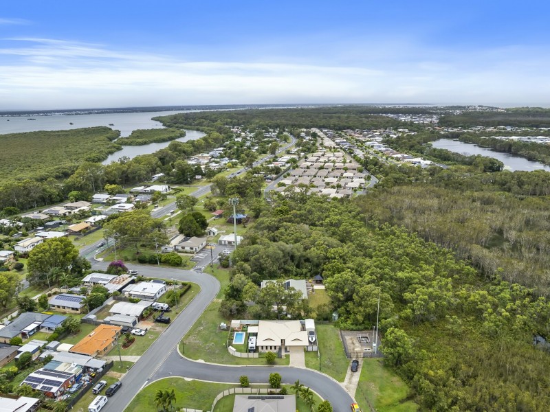 1 Sinclair Place, Ningi QLD 4511