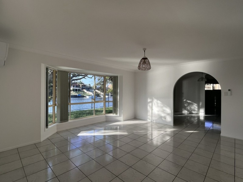 83 Oleander Drive, Bongaree QLD 4507