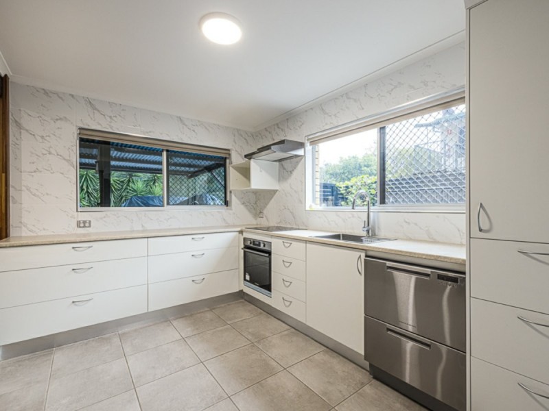 4/32 Bestman Ave, Bongaree QLD 4507