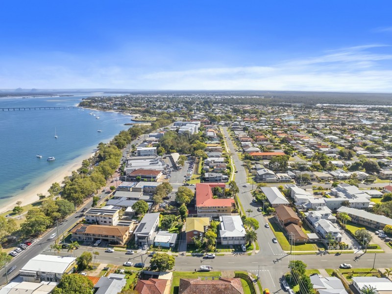 4/7 Hall Avenue, Bongaree QLD 4507