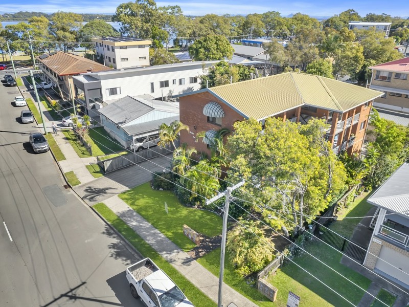4/7 Hall Avenue, Bongaree QLD 4507