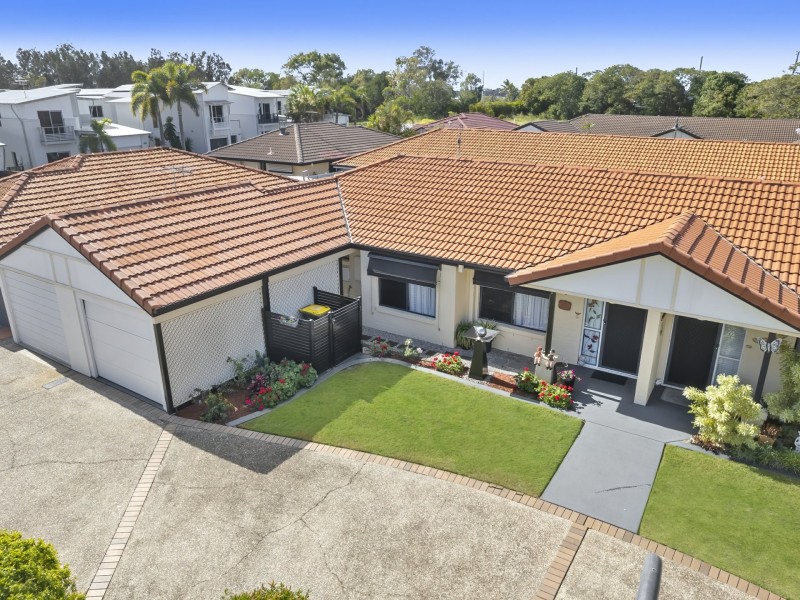 7 Sandpiper Court, Sandstone Point QLD 4511