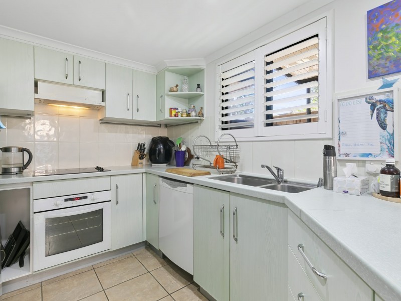 2/5 Sixth Avenue, Woorim QLD 4507