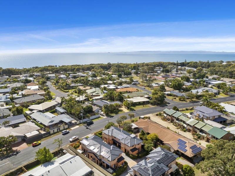 2/5 Sixth Avenue, Woorim QLD 4507