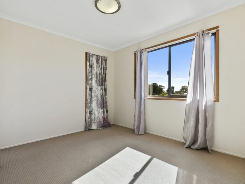 8 Burrawong Avenue, Bongaree QLD 4507