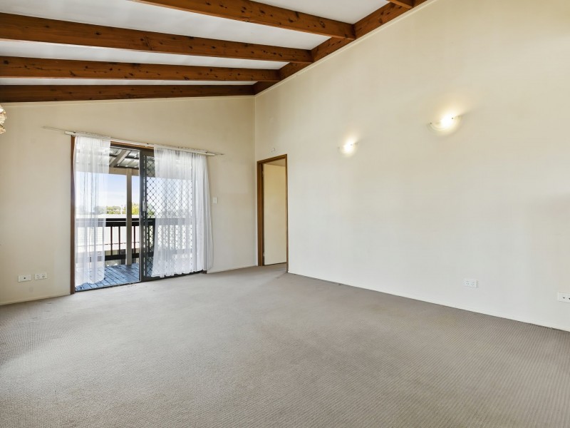 8 Burrawong Avenue, Bongaree QLD 4507