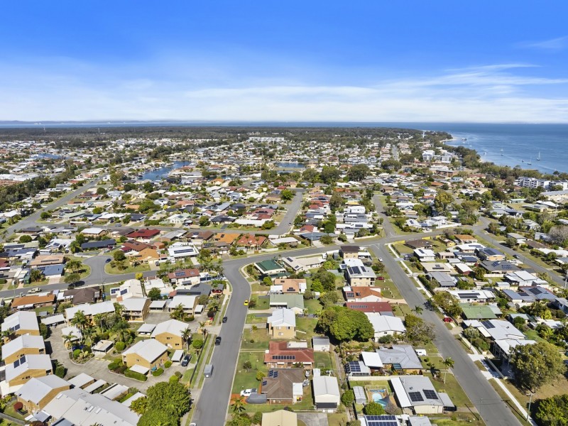 8 Burrawong Avenue, Bongaree QLD 4507