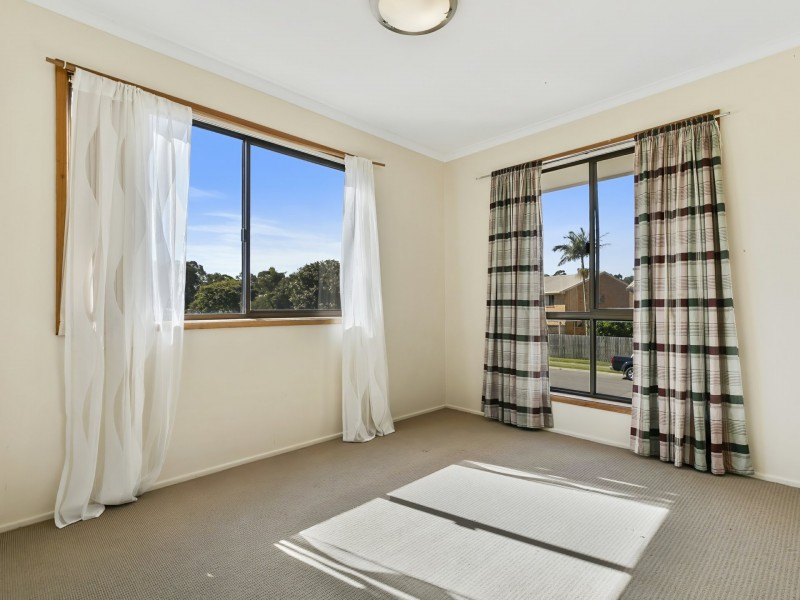 8 Burrawong Avenue, Bongaree QLD 4507