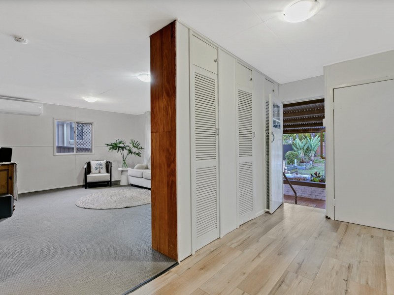 9 Hutchinson Street, Woorim QLD 4507