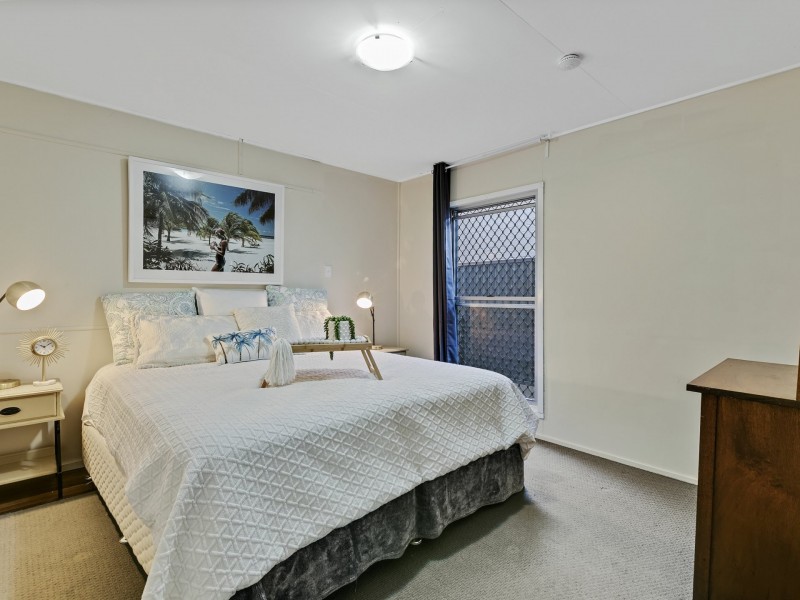 9 Hutchinson Street, Woorim QLD 4507