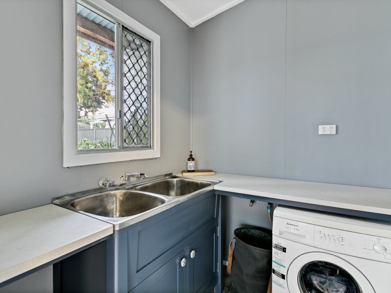 9 Hutchinson Street, Woorim QLD 4507