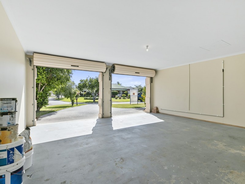 52 Topsail Circuit, Banksia Beach QLD 4507