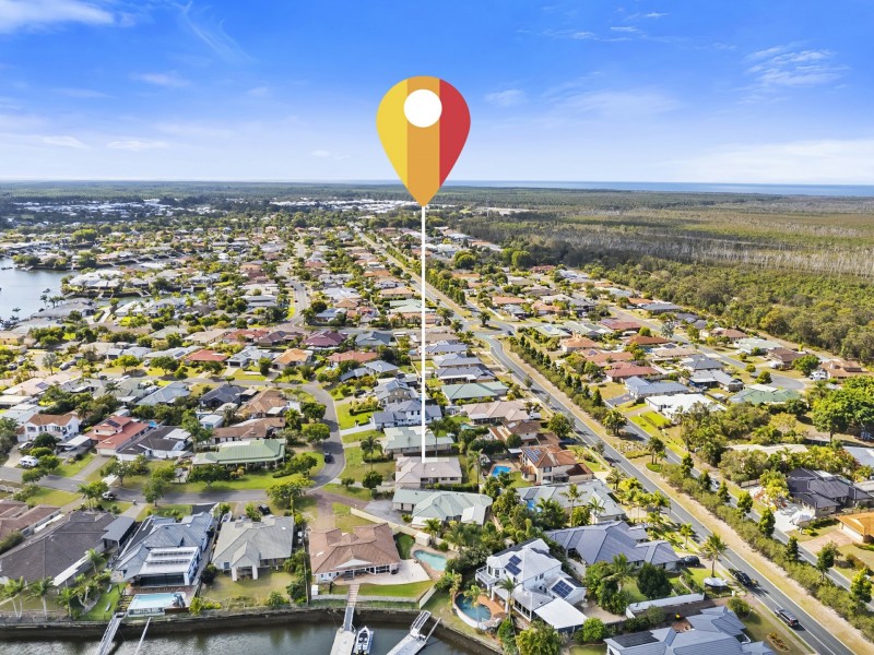 52 Topsail Circuit, Banksia Beach QLD 4507