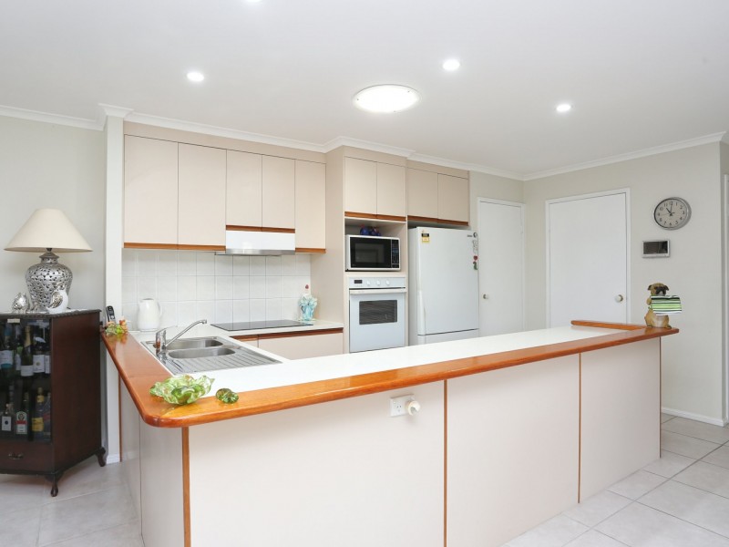 2/8 Tradewinds Drive, Banksia Beach QLD 4507