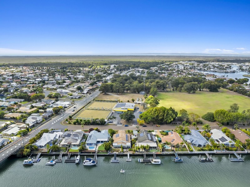 2/8 Tradewinds Drive, Banksia Beach QLD 4507
