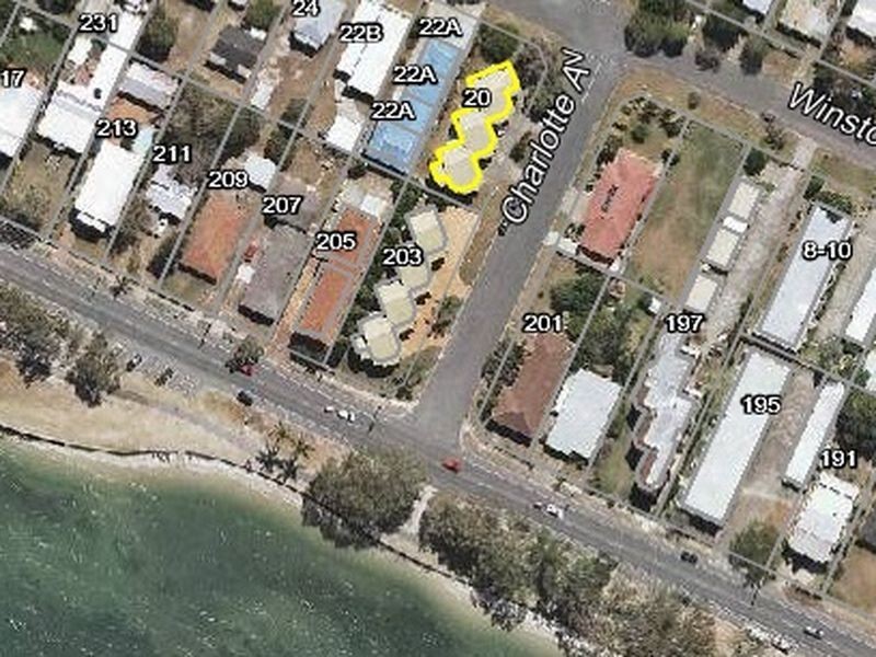2/20 Winston Drive, Bongaree QLD 4507
