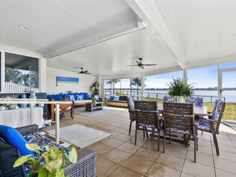 7/18 Spinnaker Drive, Sandstone Point QLD 4511