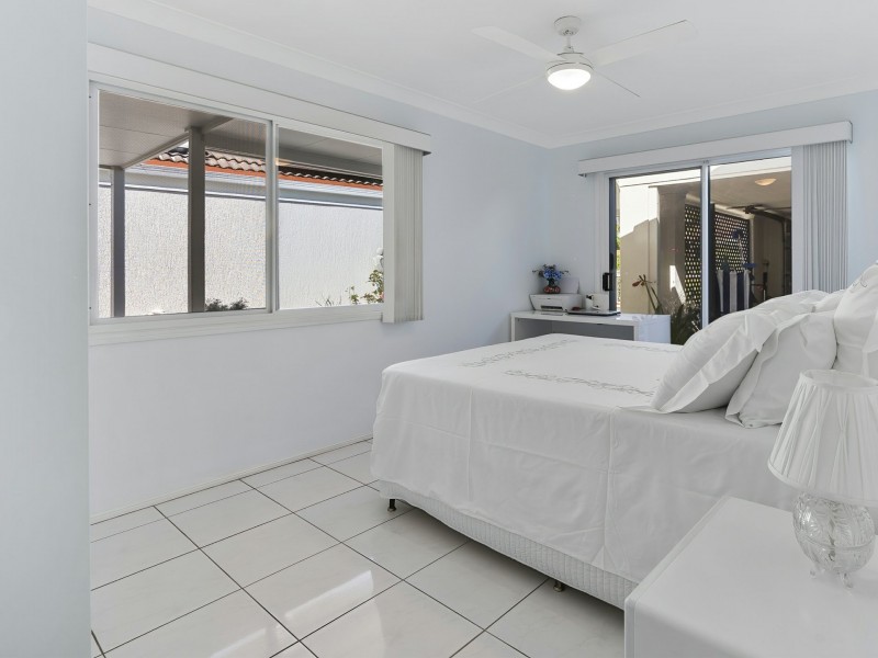 7/18 Spinnaker Drive, Sandstone Point QLD 4511