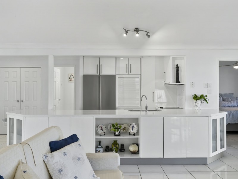 7/18 Spinnaker Drive, Sandstone Point QLD 4511