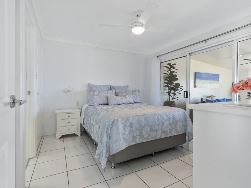 7/18 Spinnaker Drive, Sandstone Point QLD 4511