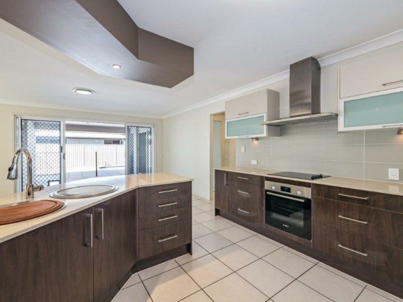 7 Oriole Close, Banksia Beach QLD 4507