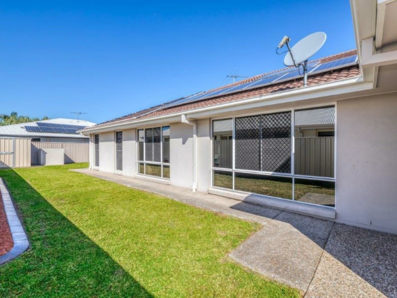 7 Oriole Close, Banksia Beach QLD 4507