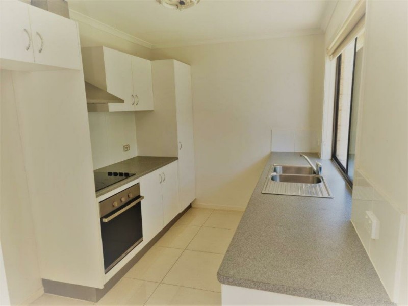 2/15 Anastasia Court, Caboolture QLD 4510