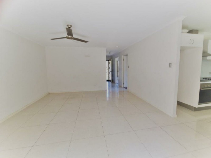 2/15 Anastasia Court, Caboolture QLD 4510