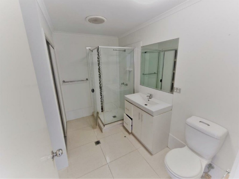 2/15 Anastasia Court, Caboolture QLD 4510