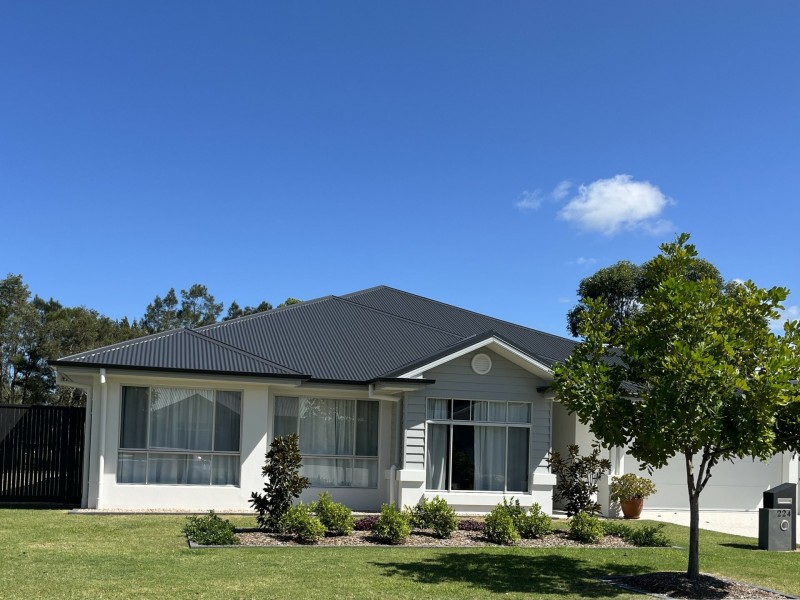 224 Freshwater Drive, Banksia Beach QLD 4507