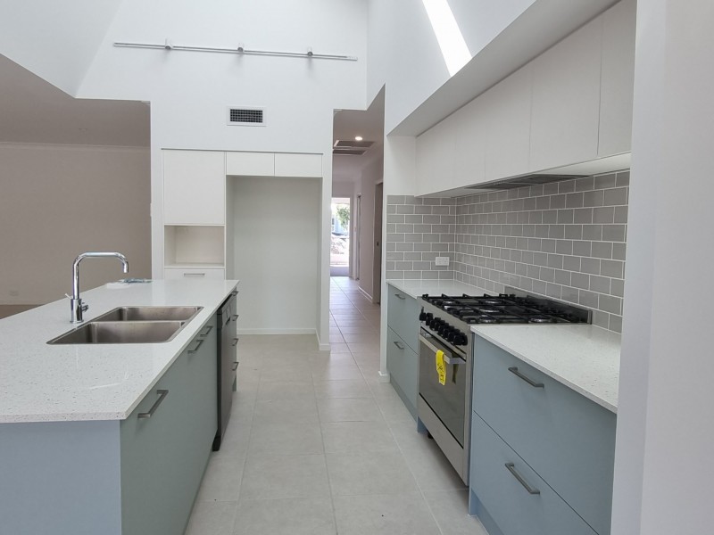 224 Freshwater Drive, Banksia Beach QLD 4507