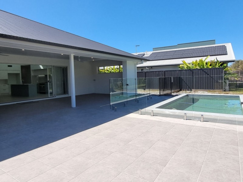 224 Freshwater Drive, Banksia Beach QLD 4507