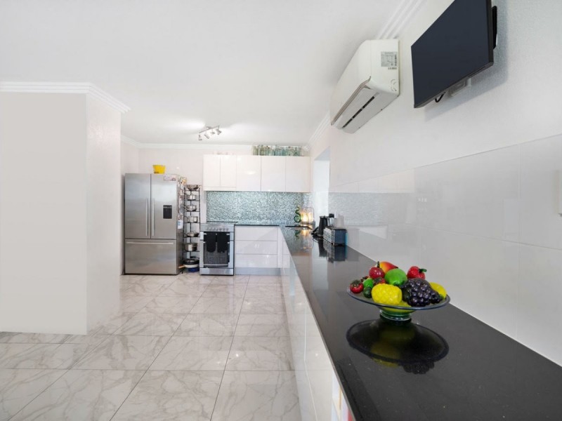 13 Toorbul Street, Bongaree QLD 4507